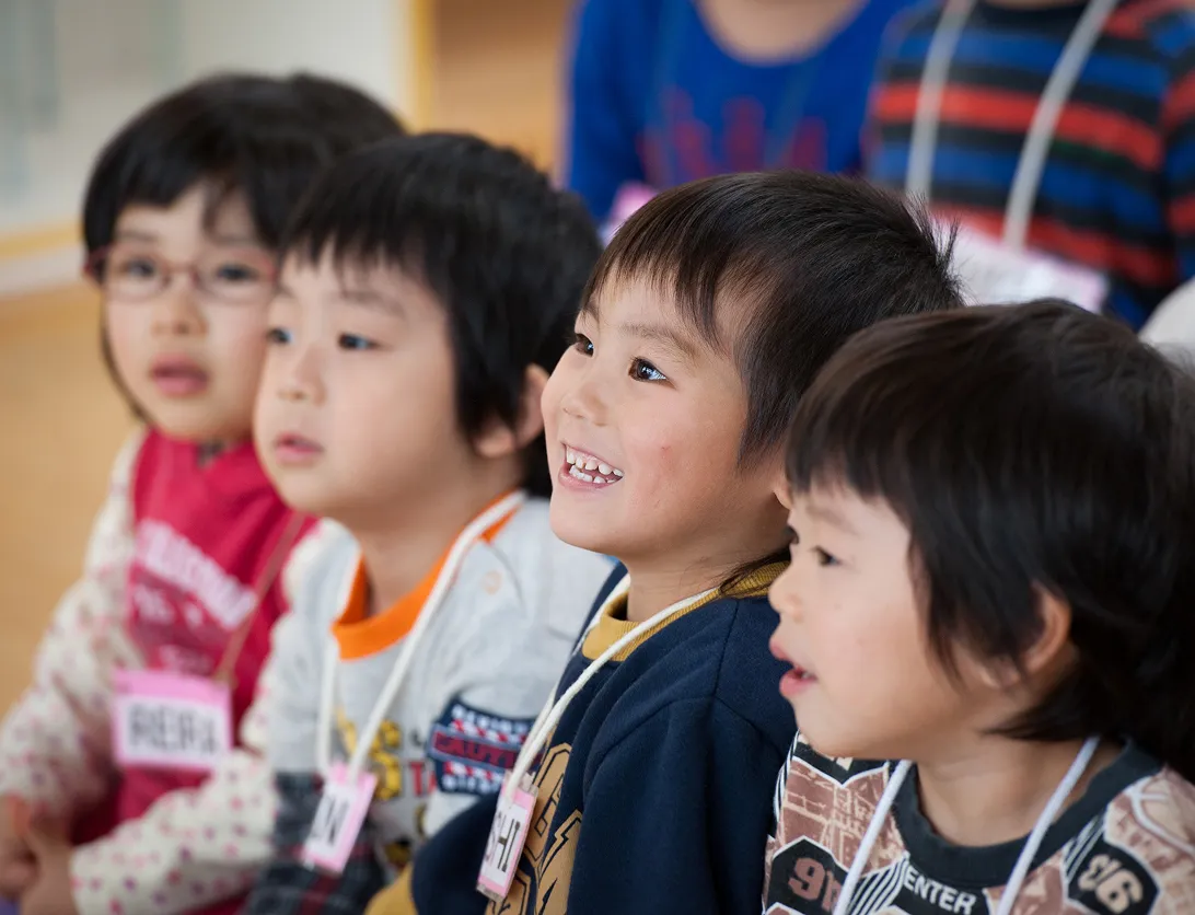 子どもたちの関心を引きつける