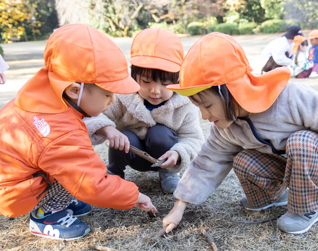 協力や助け合いの精神を育む