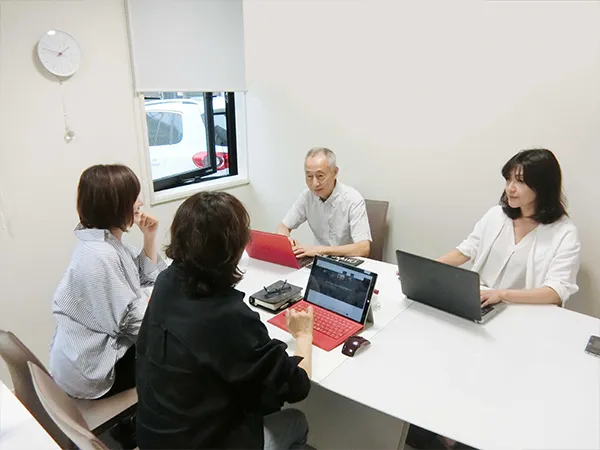 清香会の事務員さん