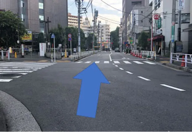 代々木駅からの千駄ヶ谷りとるぱんぷきんずの道順02